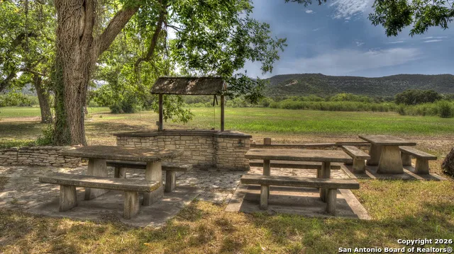 6623 Ranch Rd 1120 Rio Frio, TX 78879