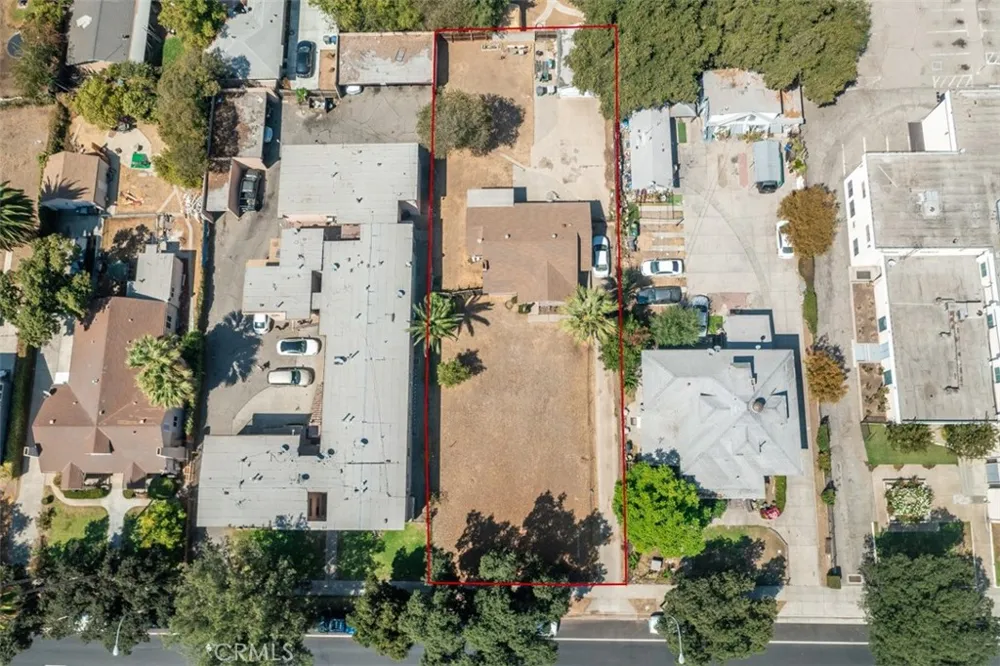 823 Orange Grove Boulevard