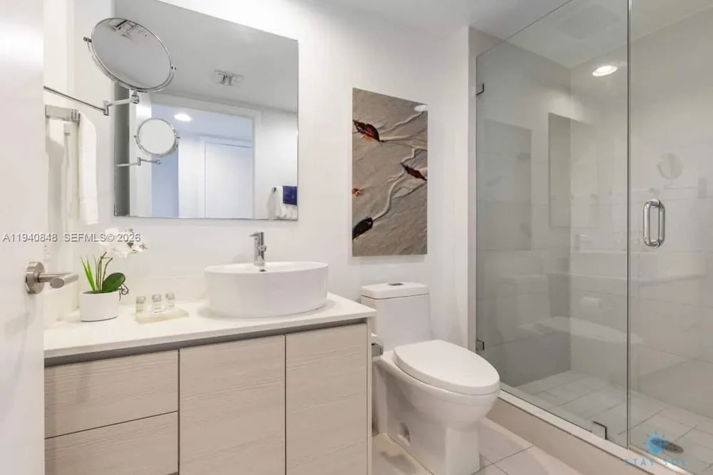 2602 E Hallandale Beach Blvd #R2006 Hallandale Beach, FL 33009