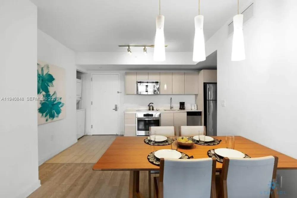2602 E Hallandale Beach Blvd #R2006 Hallandale Beach, FL 33009