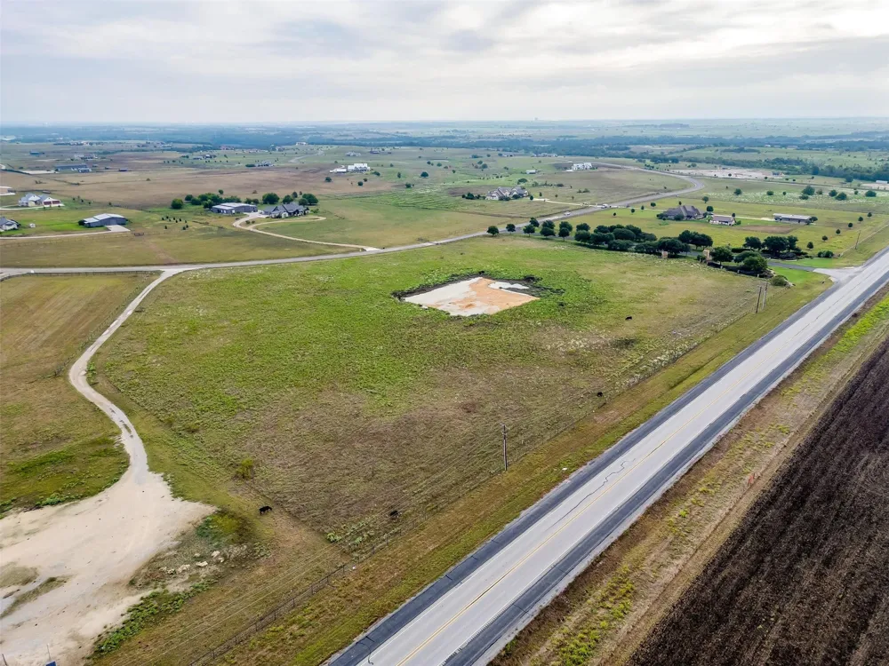 12700 W Rocky Creek Road Crowley, TX 76036