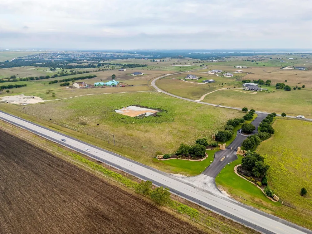 12700 W Rocky Creek Road Crowley, TX 76036