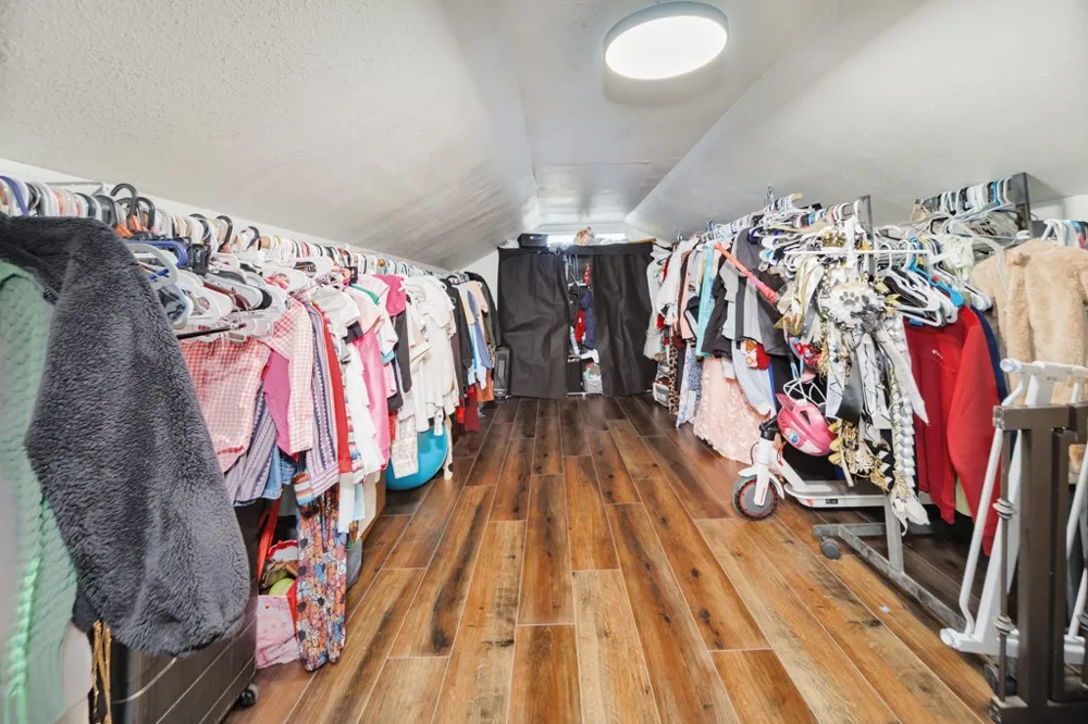 517 W Lamar Street Alvord, TX 76225
