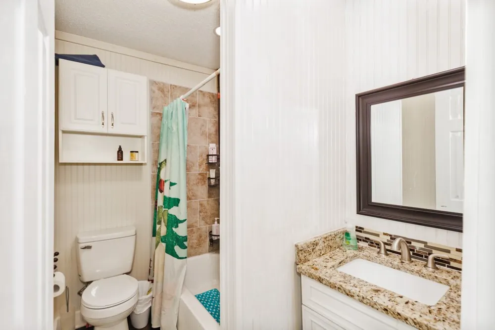 517 W Lamar Street Alvord, TX 76225