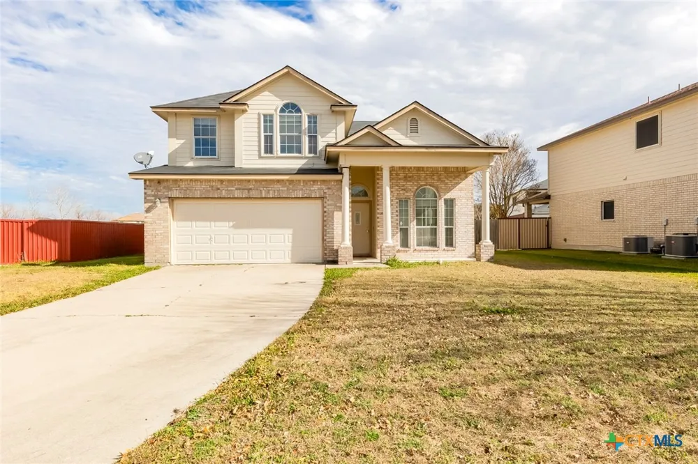 5604 Chuckwagon Circle