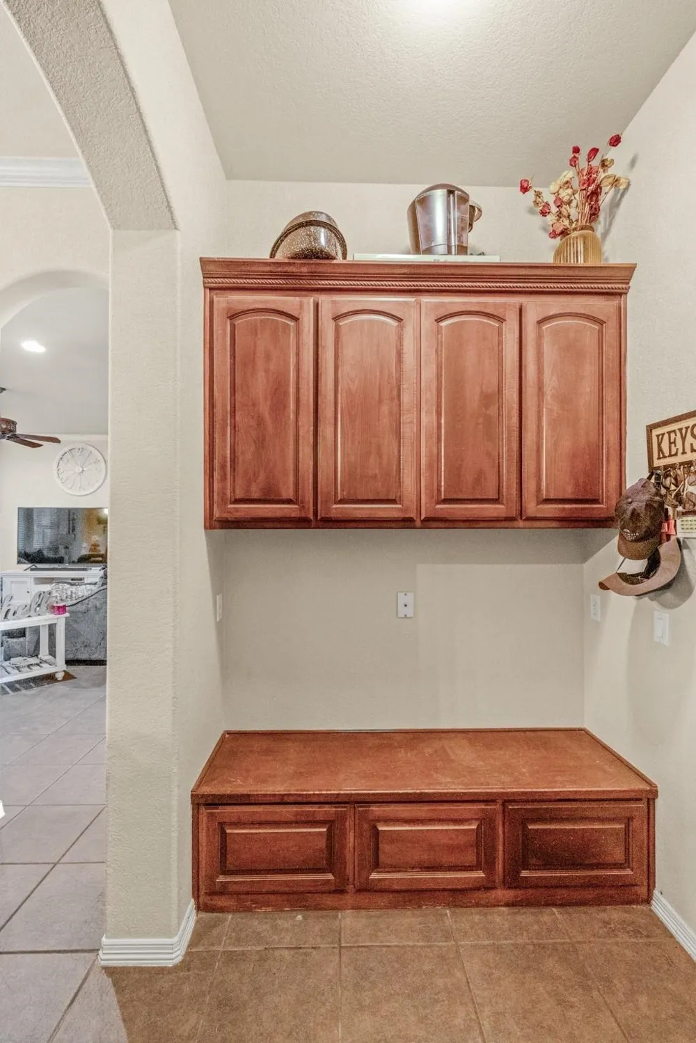 9430 W Highway 199 Poolville, TX 76487
