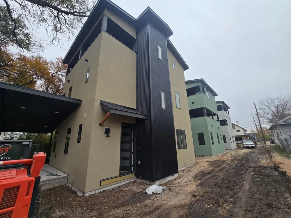 2818 E 22nd Street #2 Austin, TX 78722