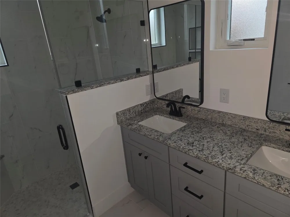 2818 E 22nd Street #2 Austin, TX 78722