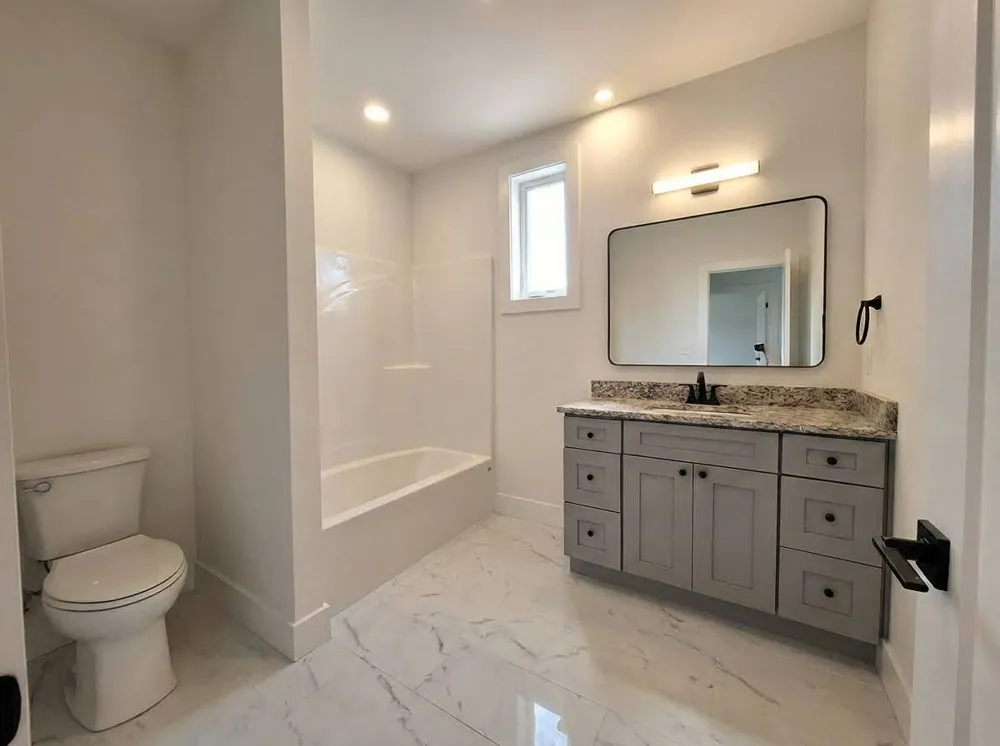 2818 E 22nd Street #2 Austin, TX 78722