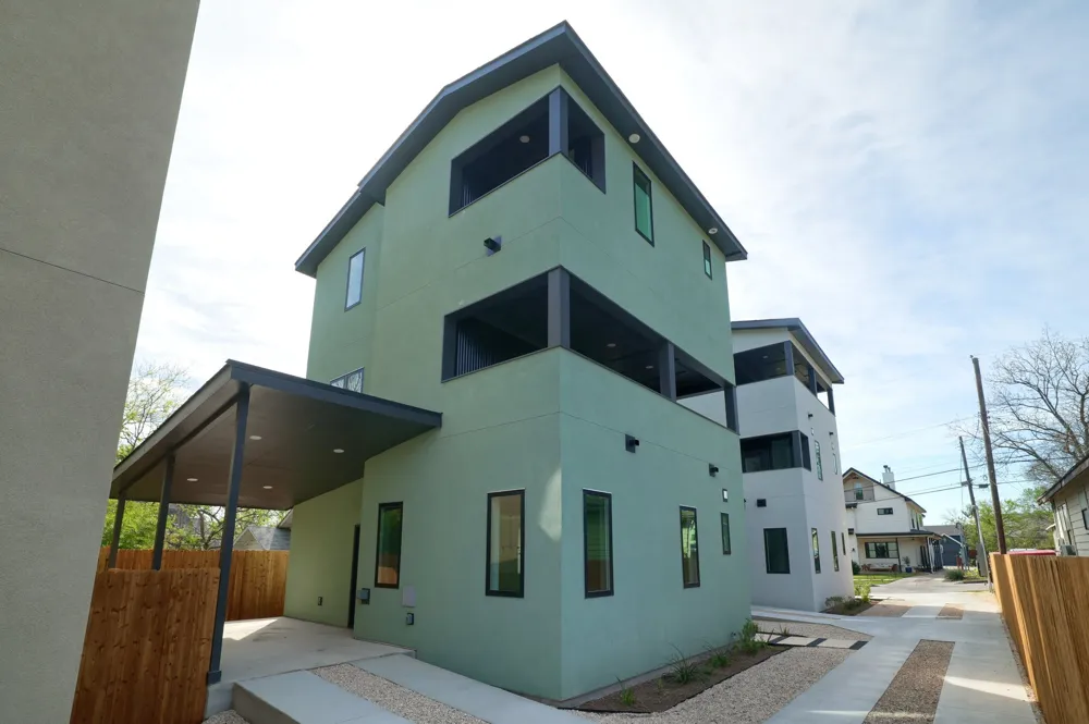 2818 E 22nd Street #2 Austin, TX 78722