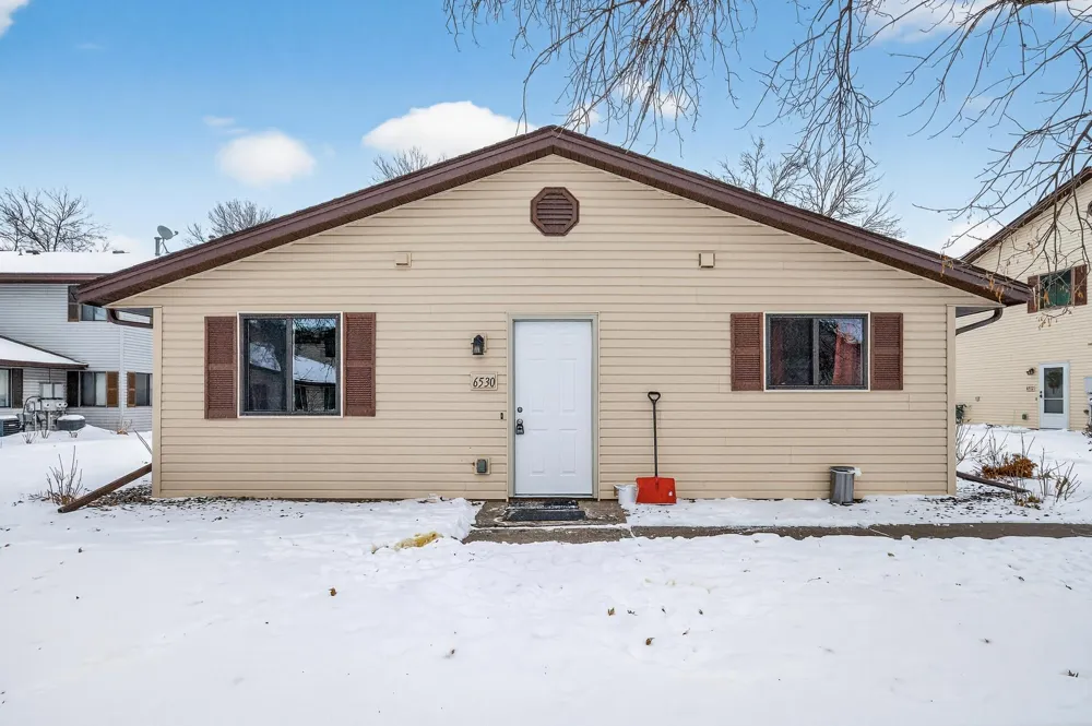 6530 83rd Court Brooklyn Park, MN 55445