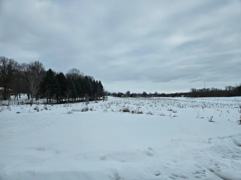 Lot 6, Block 3 2 1/2 Ave NE