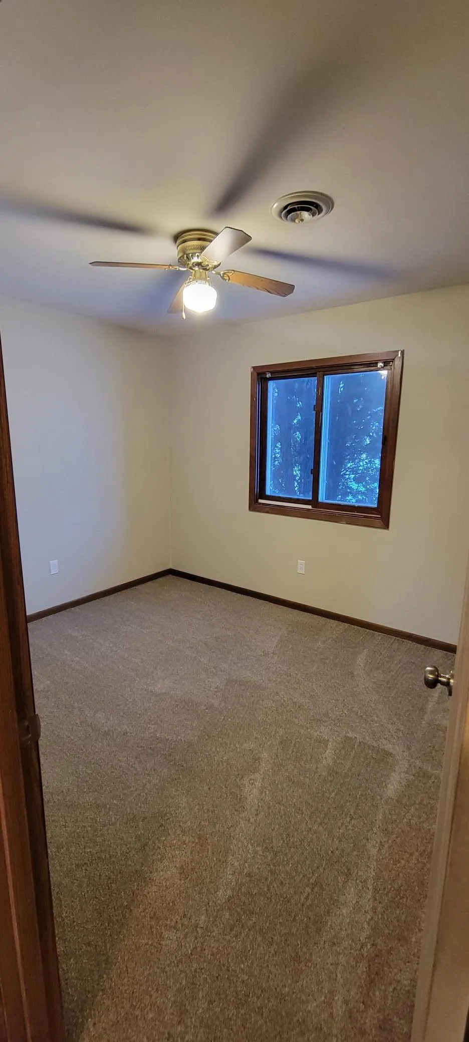 412 E Hamilton Avenue Baudette, MN 56623