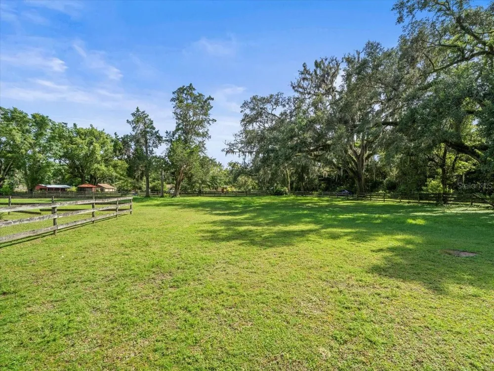 18750 KUKA LANE Spring Hill, FL 34610