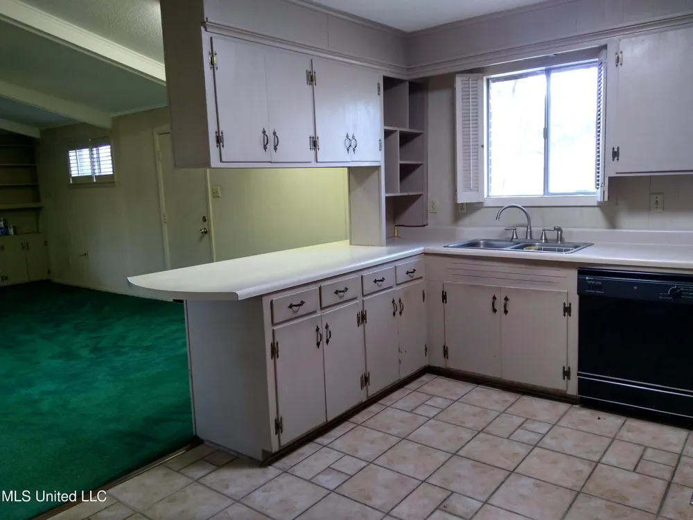 311 S Mac Arthur Circle Indianola, MS 38751