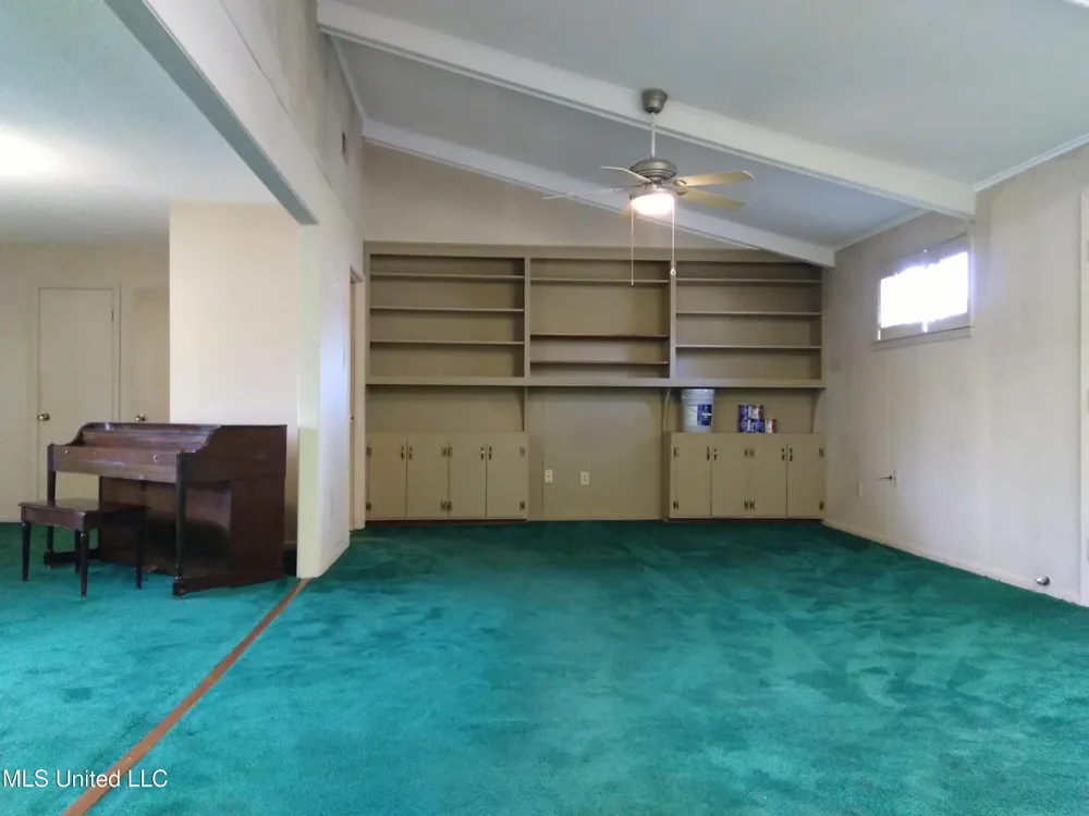 311 S Mac Arthur Circle Indianola, MS 38751