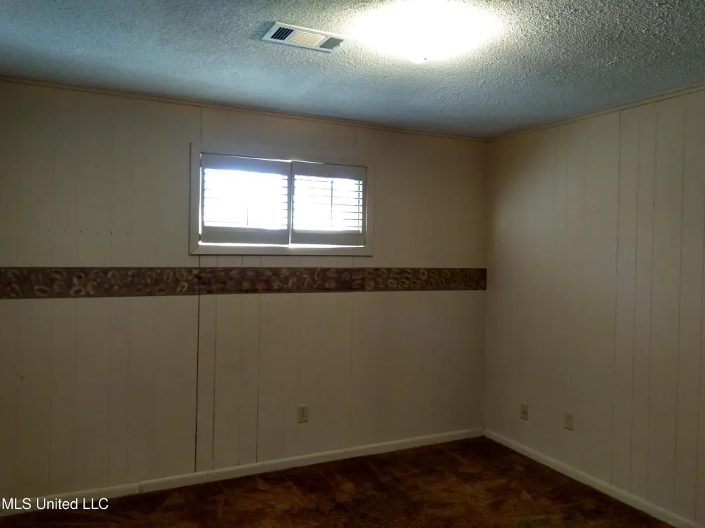 311 S Mac Arthur Circle Indianola, MS 38751