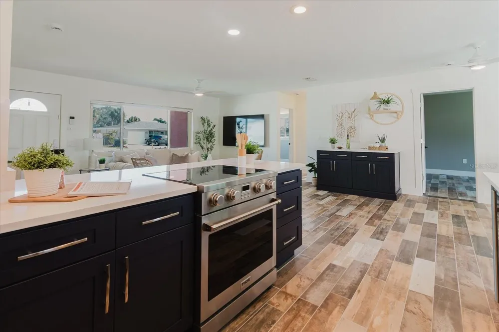 411 87TH AVENUE St Pete Beach, FL 33706