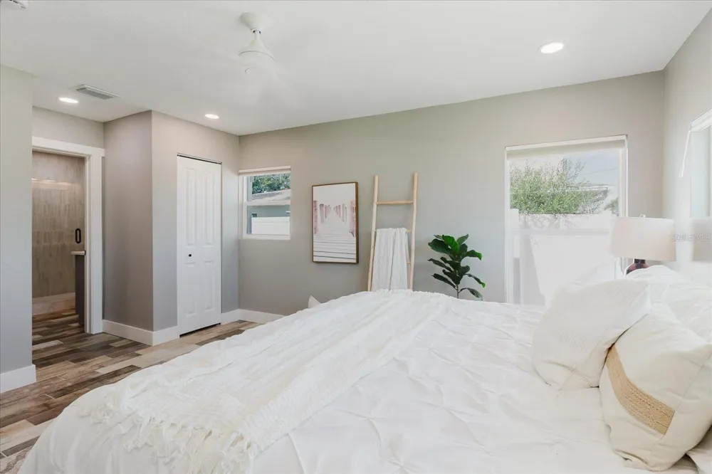 411 87TH AVENUE St Pete Beach, FL 33706