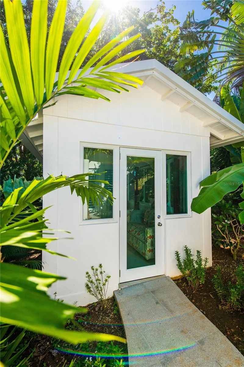 300 PALM COTTAGES Vieques, PR 00765