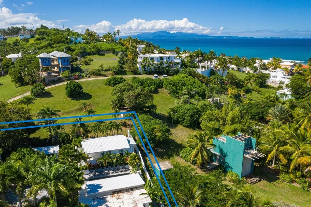 300 PALM COTTAGES Vieques, PR 00765