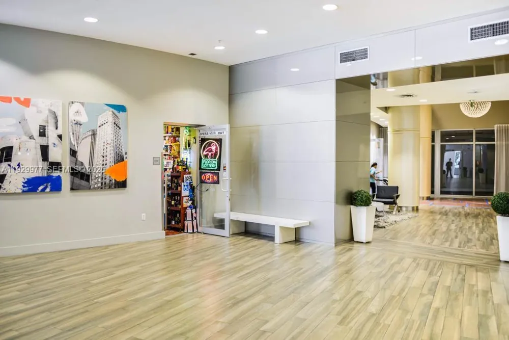 1750 Bayshore Dr #4814 Miami, FL 33132