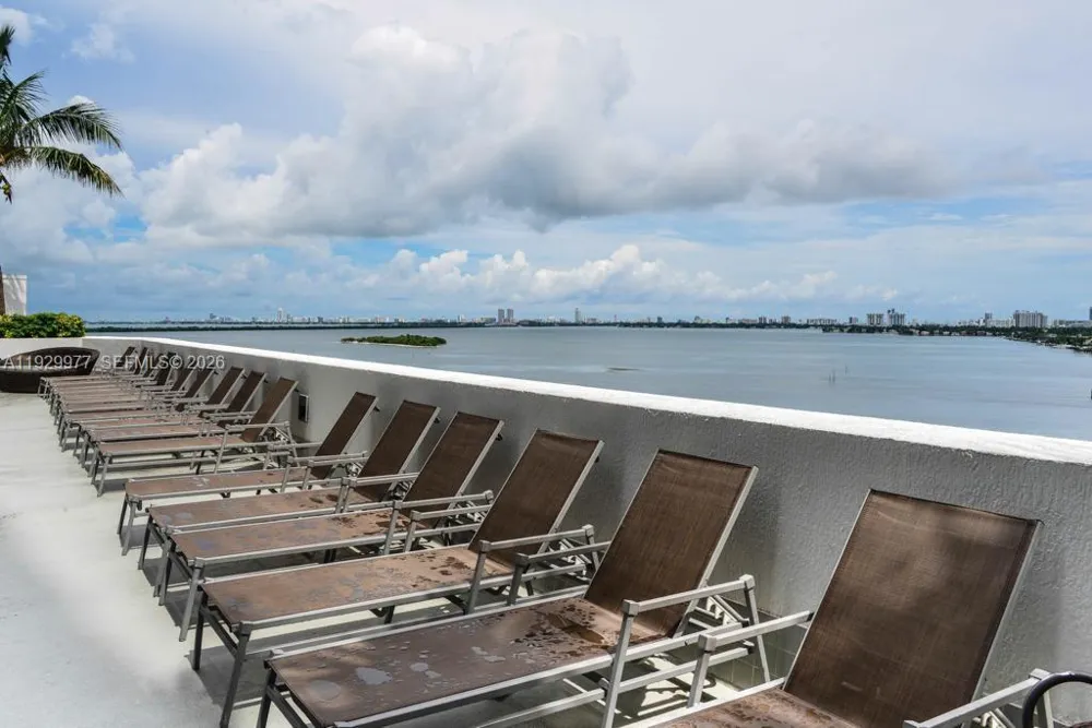 1750 Bayshore Dr #4814 Miami, FL 33132