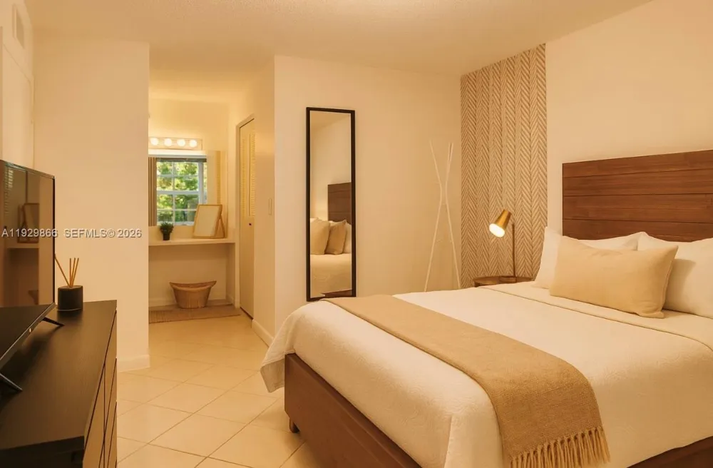 19601 E Country Club Dr #7202 Aventura, FL 33180