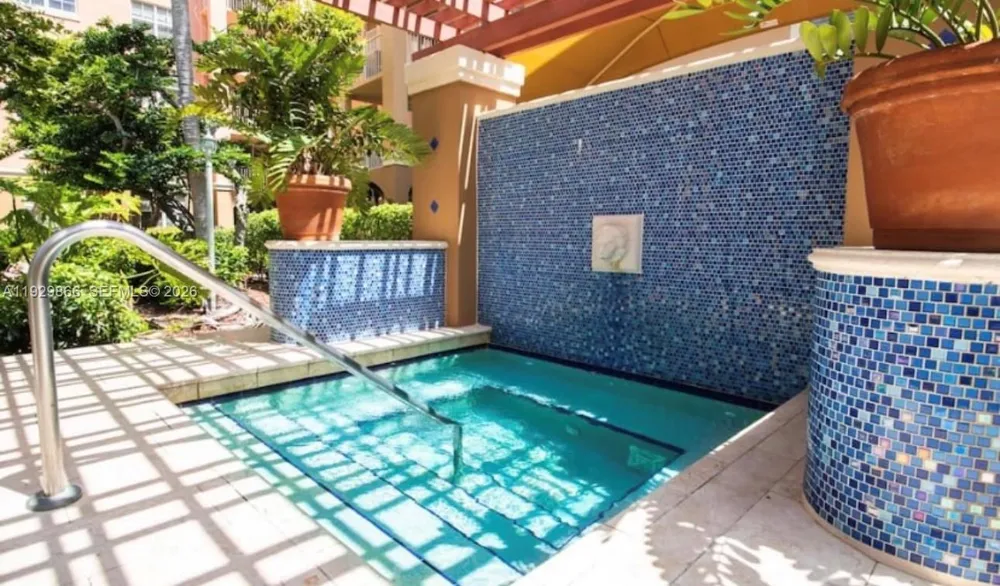 19601 E Country Club Dr #7202 Aventura, FL 33180