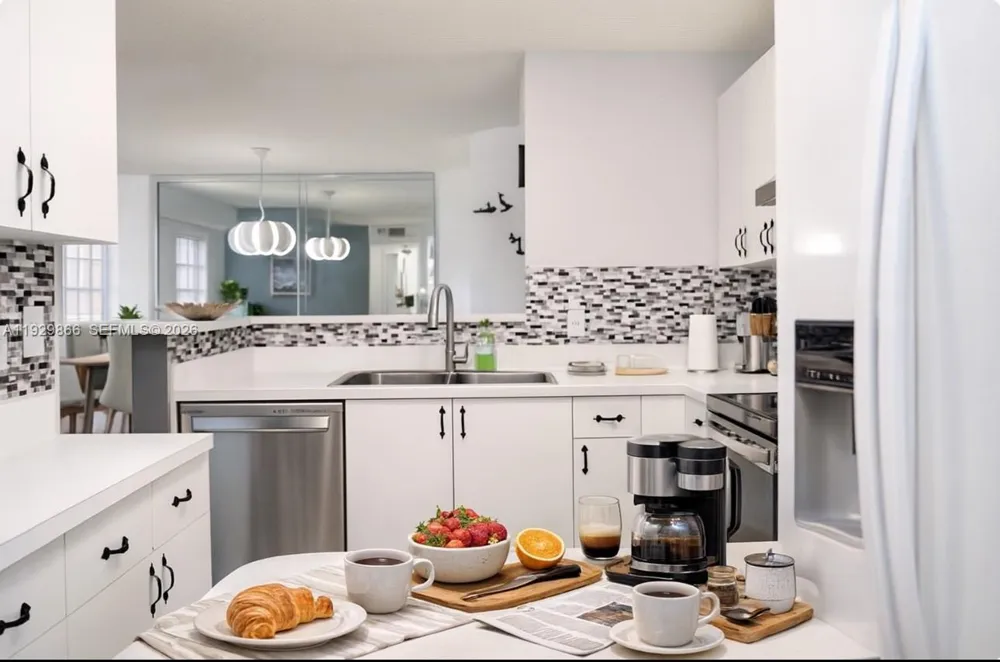 19601 E Country Club Dr #7202 Aventura, FL 33180