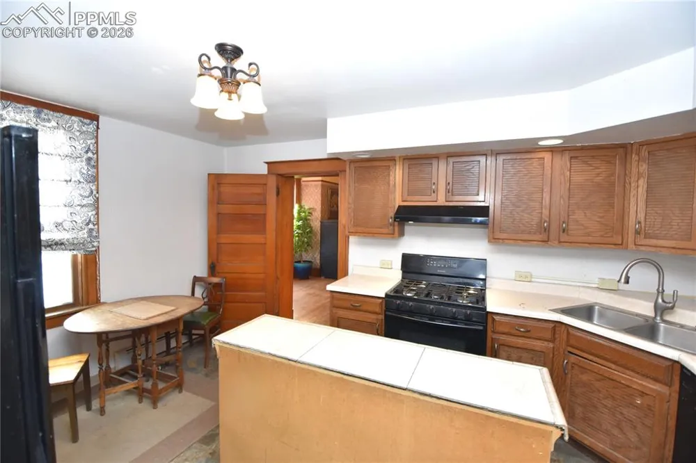 225 W Evans Avenue Pueblo, CO 81004