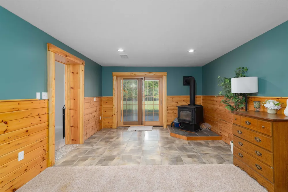 7495 Bennett Road Acme Township, MI 49690