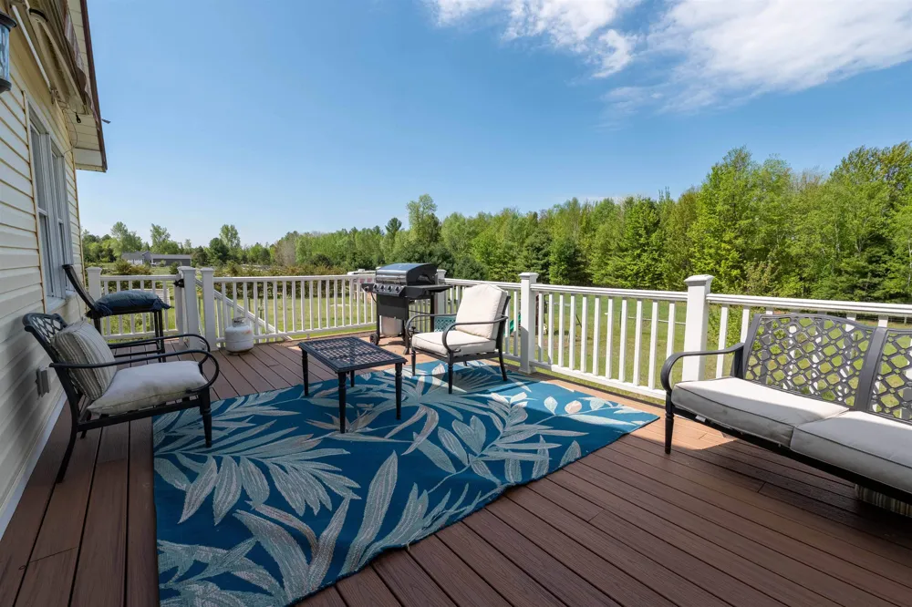 7495 Bennett Road Acme Township, MI 49690
