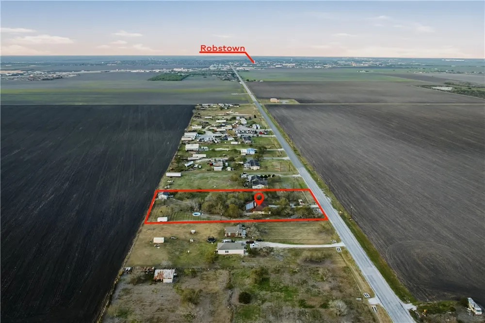 2369 Fm 892 Robstown, TX 78380