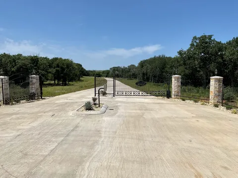 1657 Private Access 60200