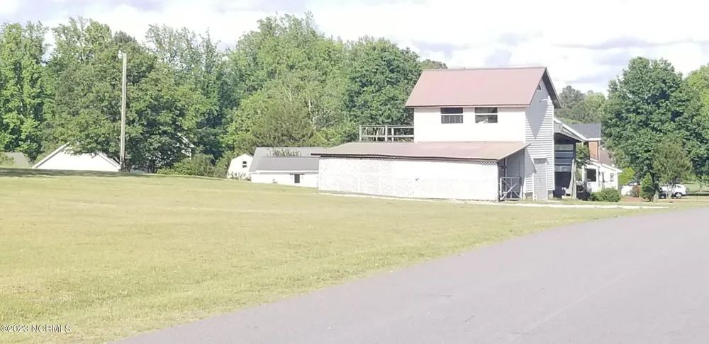 Lot 1 & 2 White Oak Drive Williamston, NC 27892