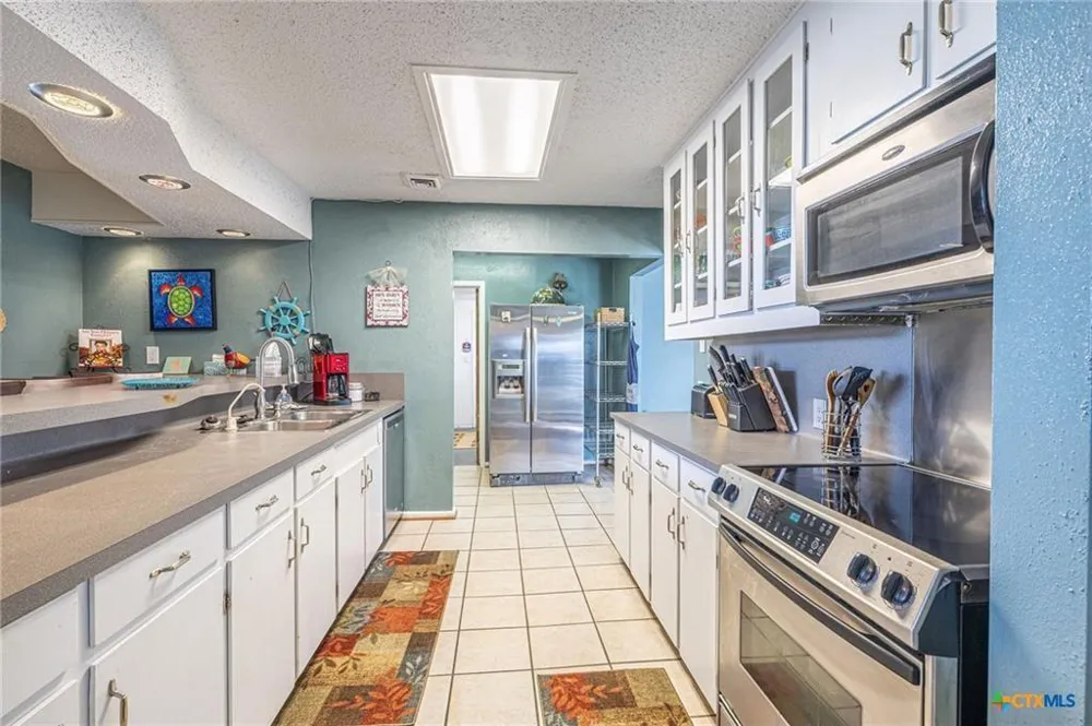 189 Driftwood Drive City By The Sea, TX 78336