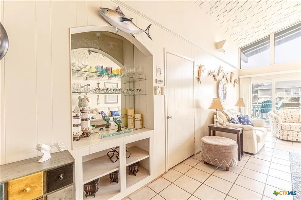 189 Driftwood Drive City By The Sea, TX 78336