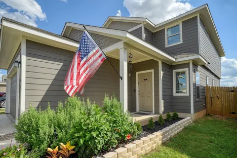 205 Driftwood Lane