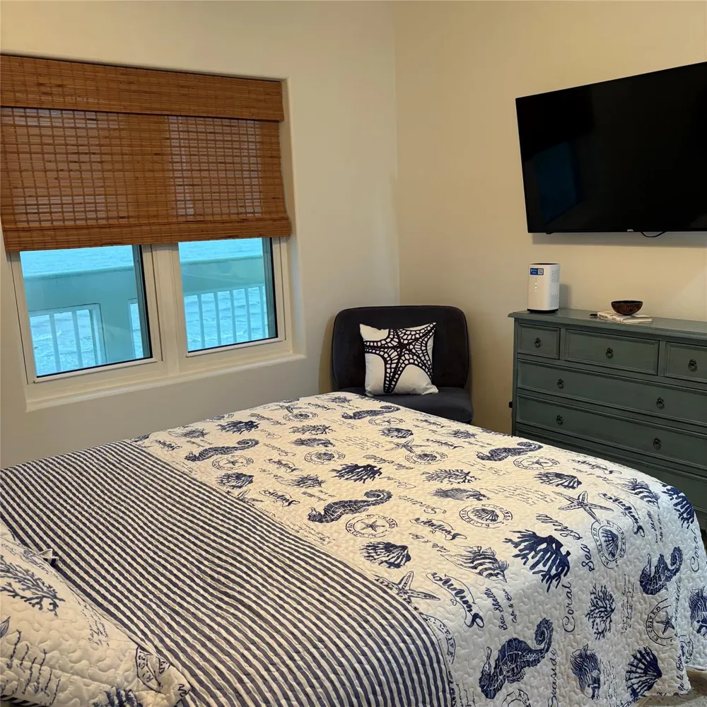 9420 Seawall Boulevard #605 Galveston, TX 77554