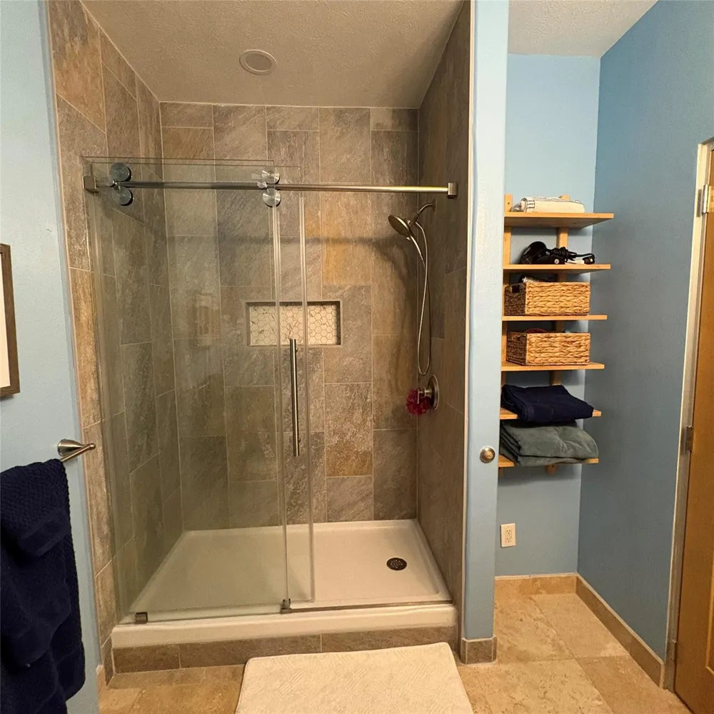 9420 Seawall Boulevard #605 Galveston, TX 77554