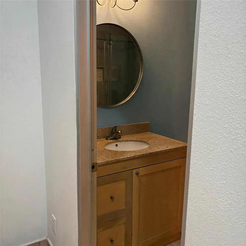 9420 Seawall Boulevard #605 Galveston, TX 77554