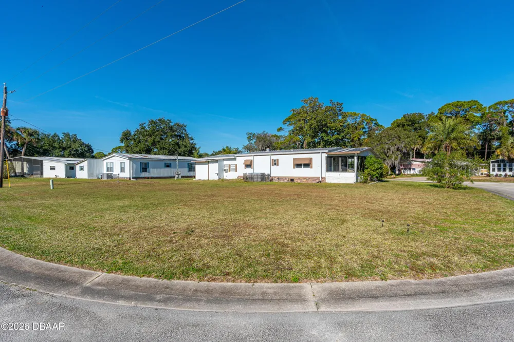 4332 Cedar Way Edgewater, FL 32141