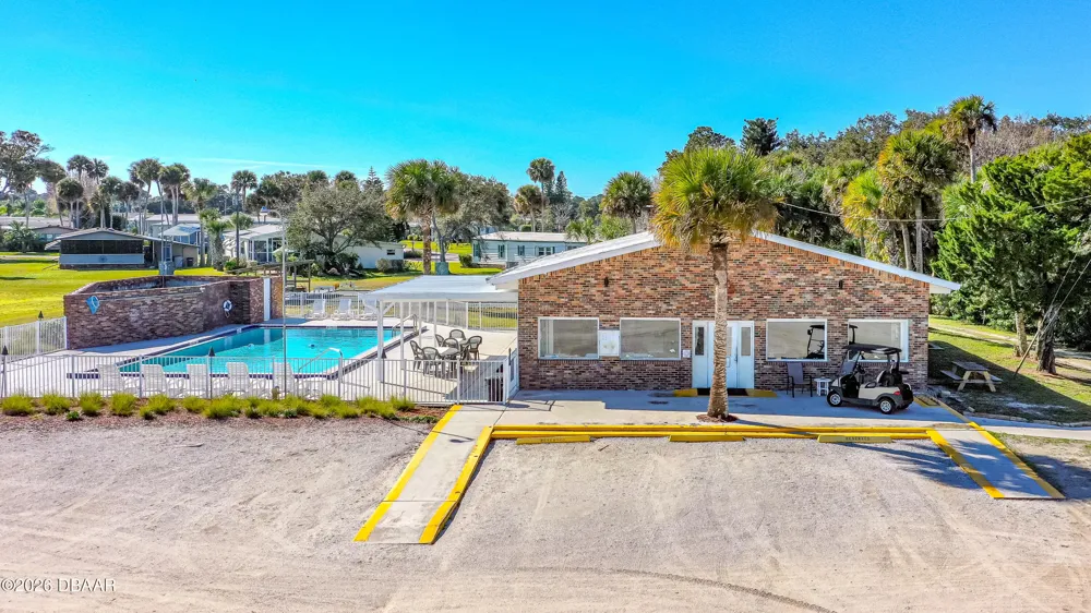 4332 Cedar Way Edgewater, FL 32141