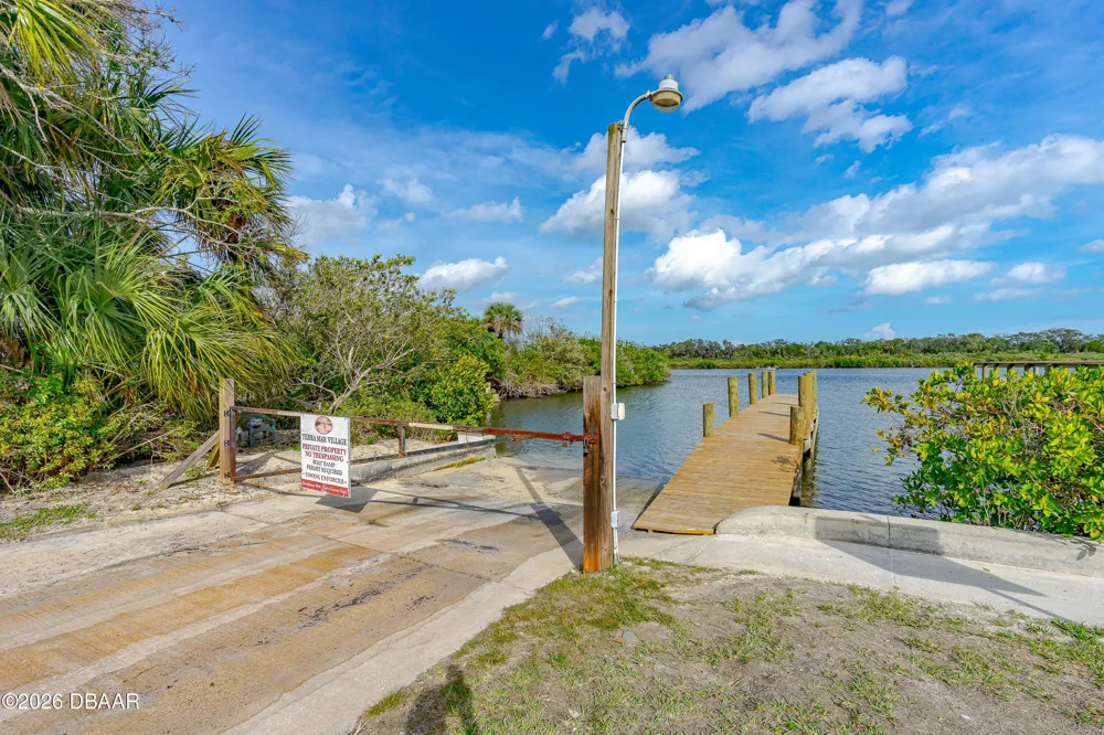 4332 Cedar Way Edgewater, FL 32141