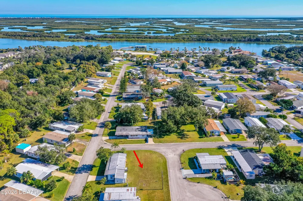 4332 Cedar Way Edgewater, FL 32141