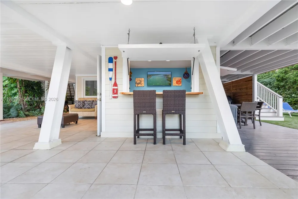 150 Rushton Ln Tavernier, FL 33070