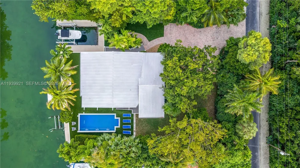 150 Rushton Ln Tavernier, FL 33070