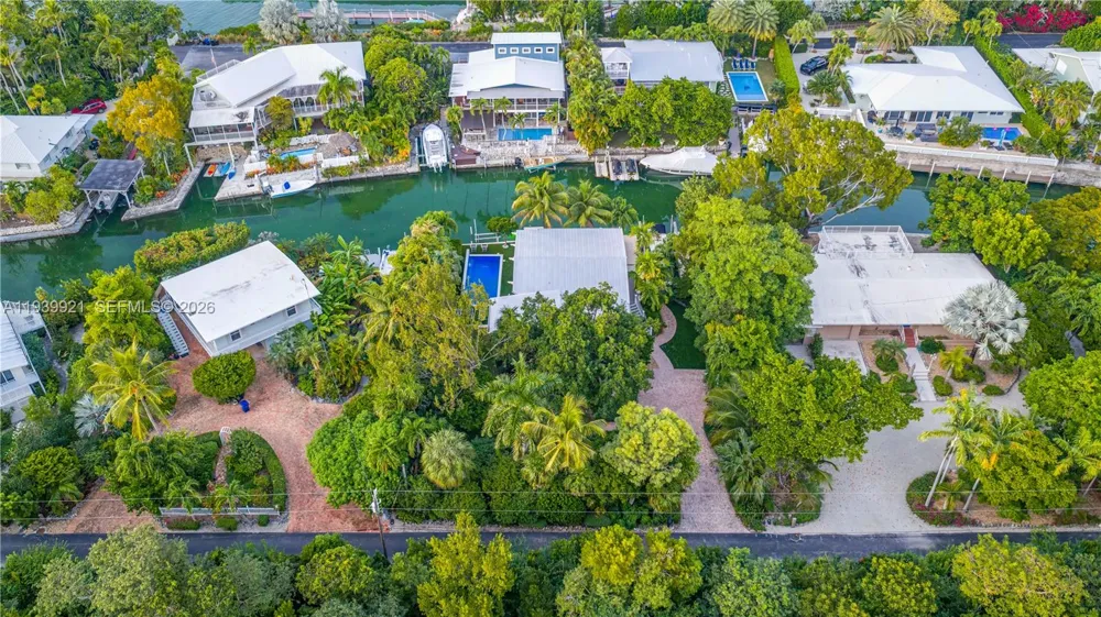 150 Rushton Ln Tavernier, FL 33070