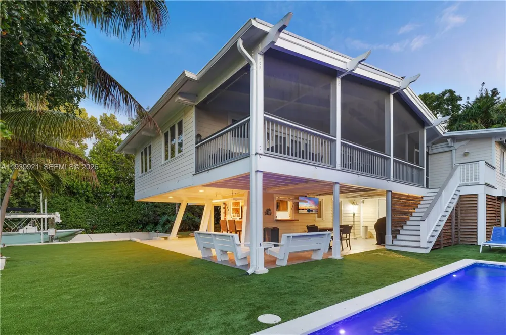 150 Rushton Ln Tavernier, FL 33070